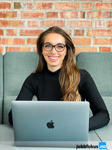 Charlotte Husomanovic, veileder i NAV